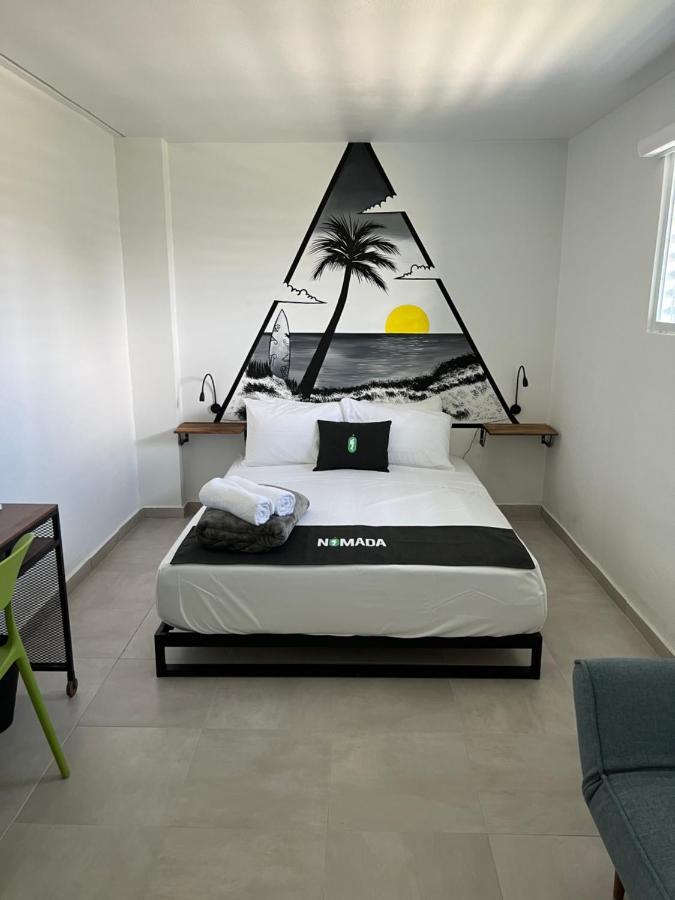 Nomada Beach Hostel- Isla Verde San Juan Eksteriør billede