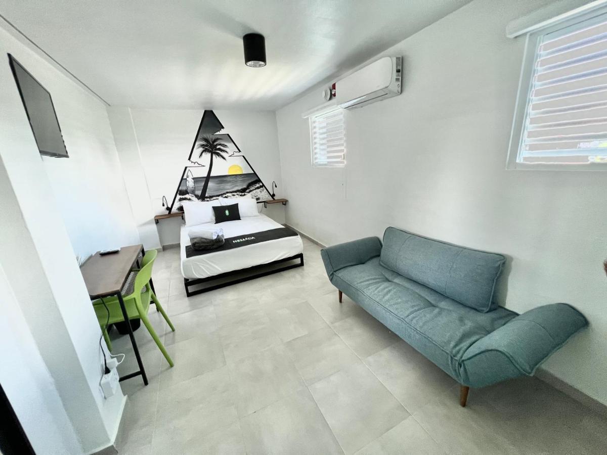 Nomada Beach Hostel- Isla Verde San Juan Eksteriør billede