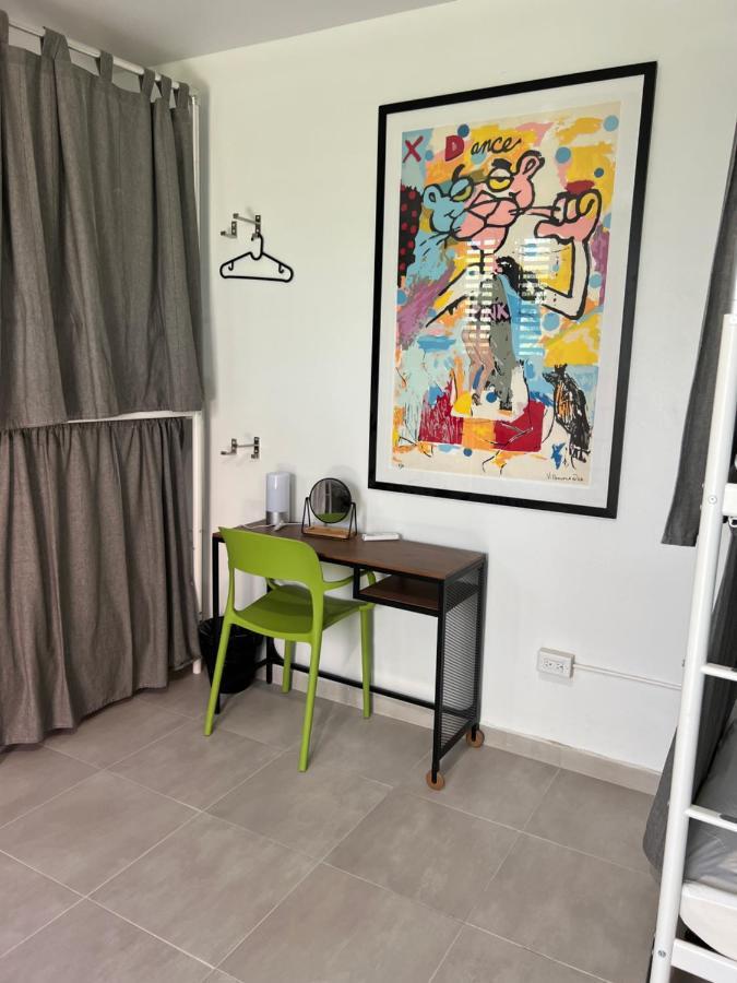 Nomada Beach Hostel- Isla Verde San Juan Eksteriør billede