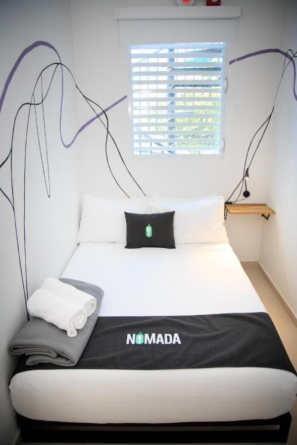 Nomada Beach Hostel- Isla Verde San Juan Eksteriør billede
