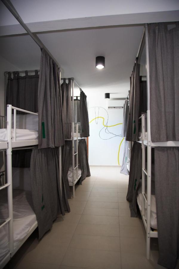 Nomada Beach Hostel- Isla Verde San Juan Eksteriør billede